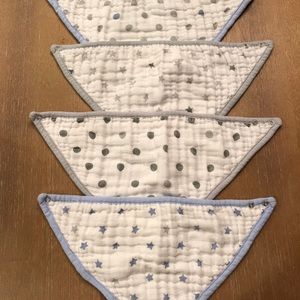 Aden+Anais set of 4 triangle bibs